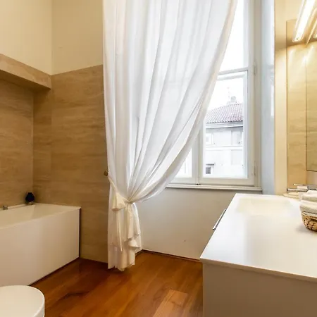 شقة Palazzo Diana Exclusive Mansion R&r *